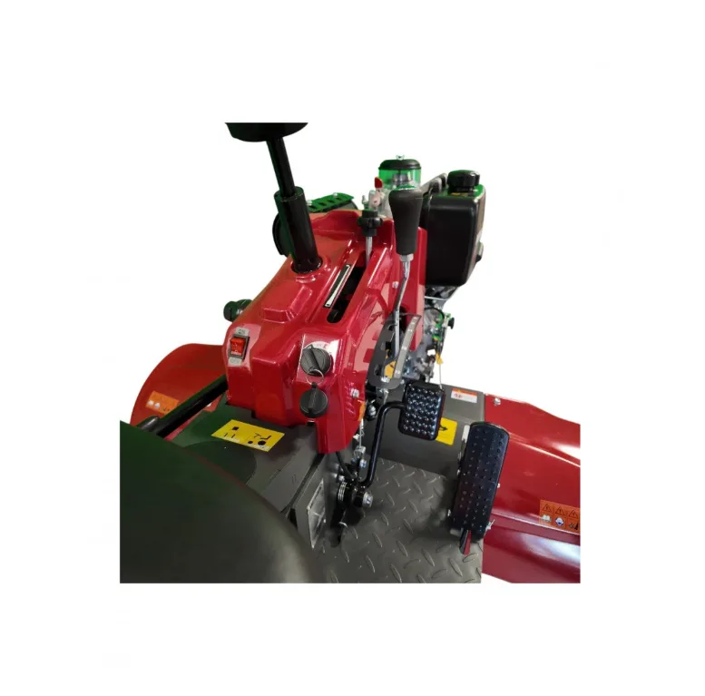 Mini tractor 4x4 12c.p. Motorina